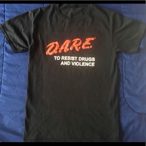 💥sold💥D.A.R.E T-shirt